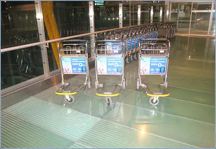 Carritos Movistar en Aeropuerto Barajas